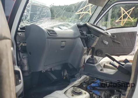 1997 Suzuki Carry из США, поврежденный, VIN DD51T523768